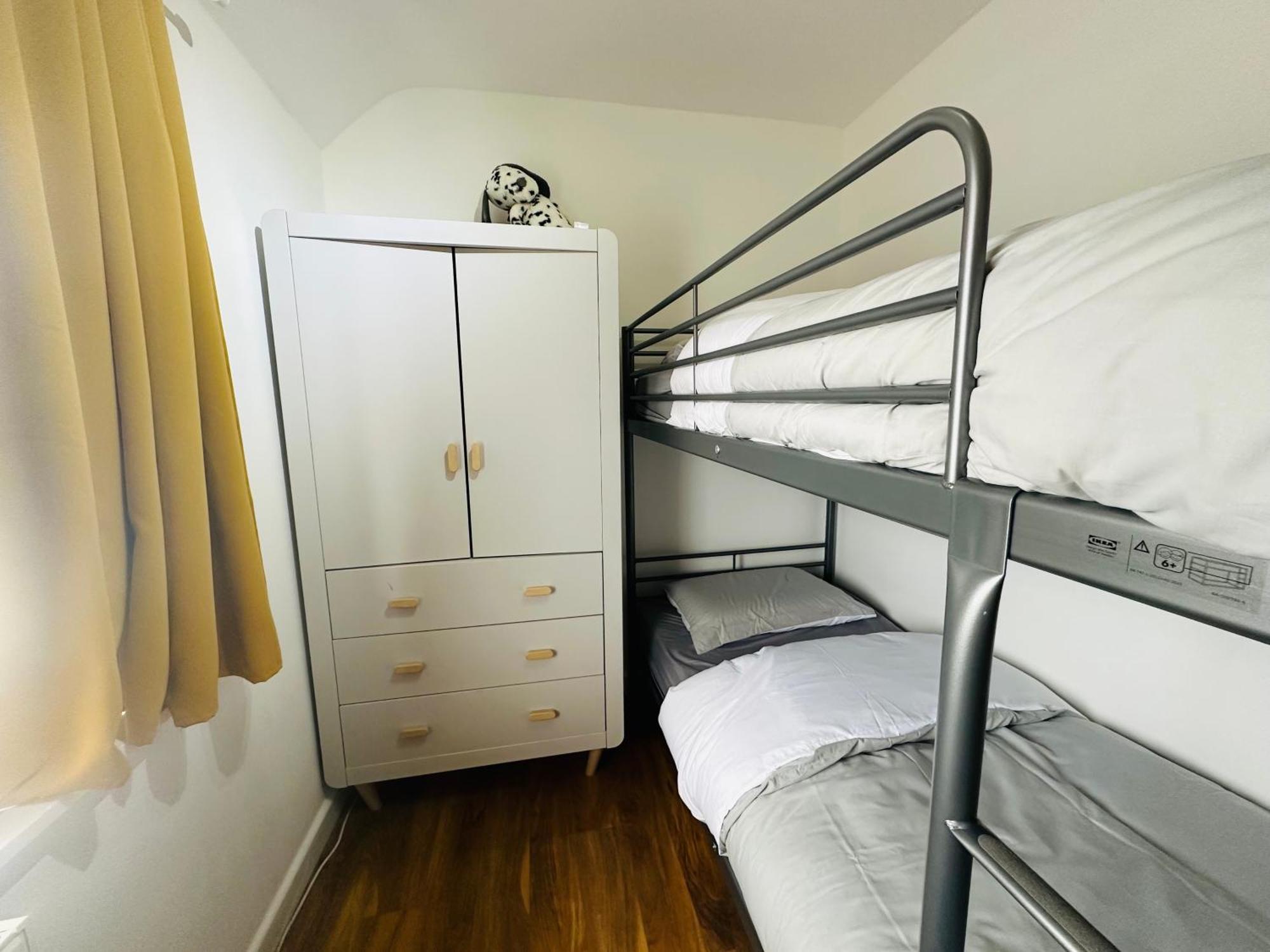Beautiful Home In London With Easy Access To Central London Sutton  Extérieur photo
