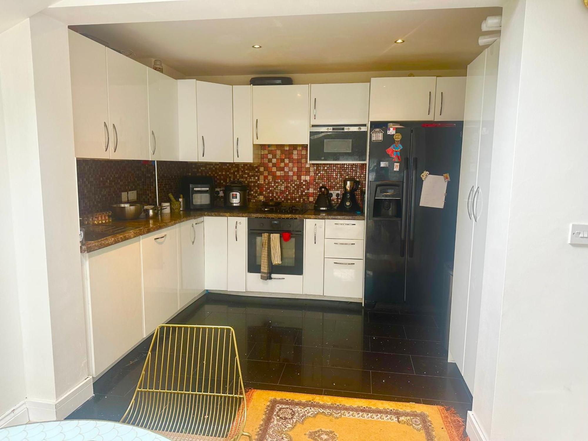Beautiful Home In London With Easy Access To Central London Sutton  Extérieur photo